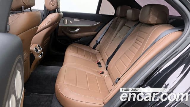 Mercedes-Benz E-класс W213 Exclusive, 2023 12