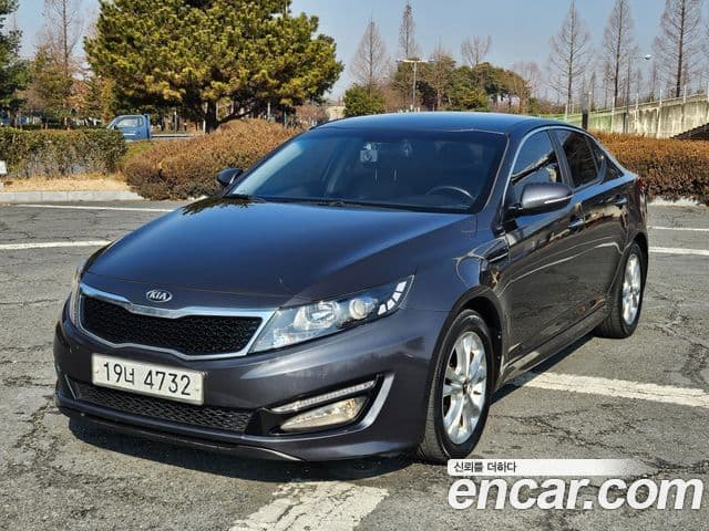 Kia K5 Prestige, 2013 1