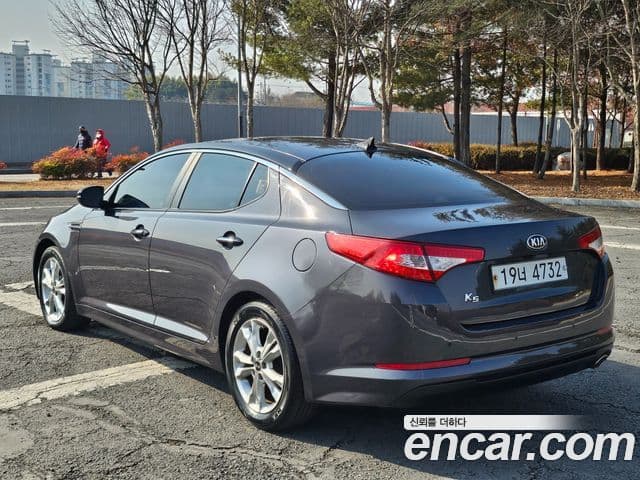 Kia K5 Prestige, 2013 3