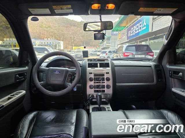 Ford Escape 2세대, 2010 9