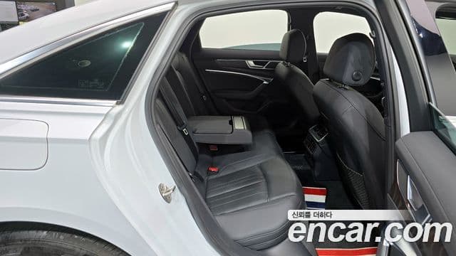 Audi A6 (C8) Premium, 2020 12