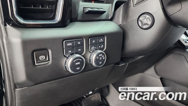 GMC 시에라 드날리-X, 2023 14