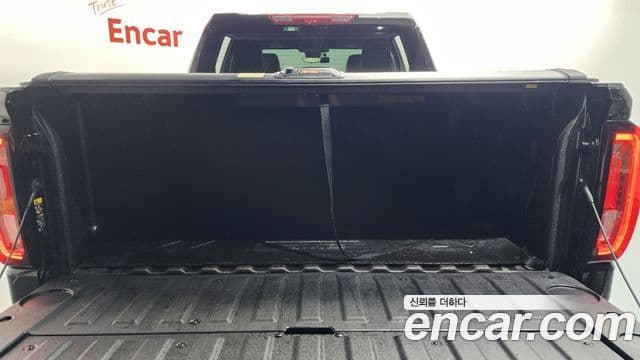 GMC 시에라 드날리-X, 2023 20