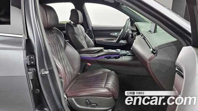 Genesis GV70, 2021 10