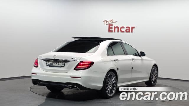 Mercedes-Benz E-класс W213 AMG Line, 2019 2