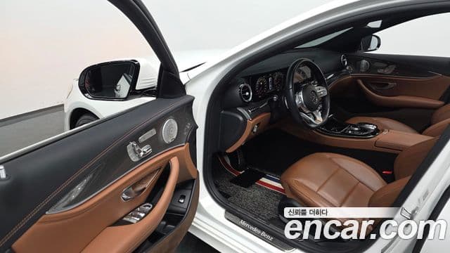 Mercedes-Benz E-класс W213 AMG Line, 2019 12