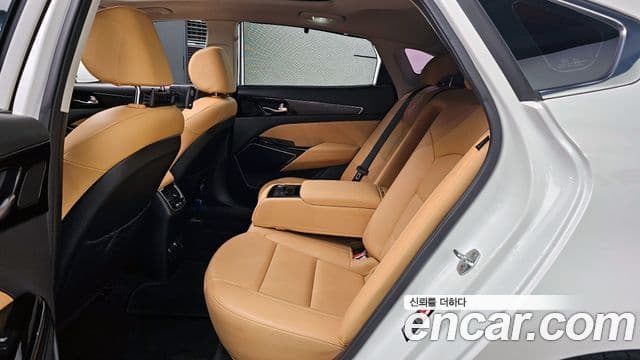 Kia K7 Premier Noblesse, 2020 12