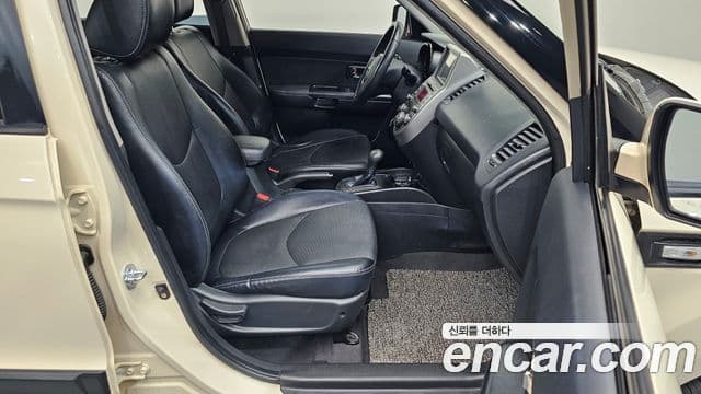 Kia Soul Safety, 2011 10