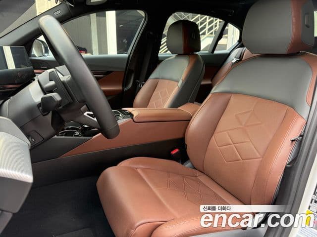 BMW i5 (G60) eDrive 40 M Sport, 2024 9