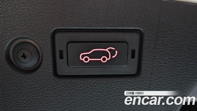 KG모빌리티(SsangYong) Torres T7, 2024 20