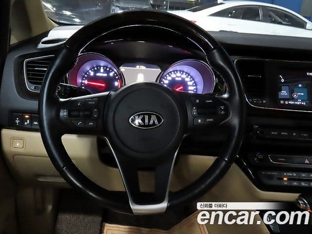 Kia The / новый New Carnival President, 2019 16