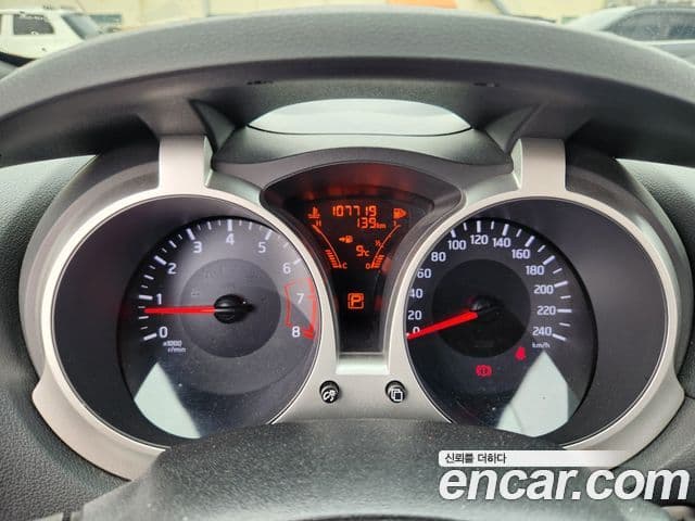 Nissan 쥬크 F15, 2017 8