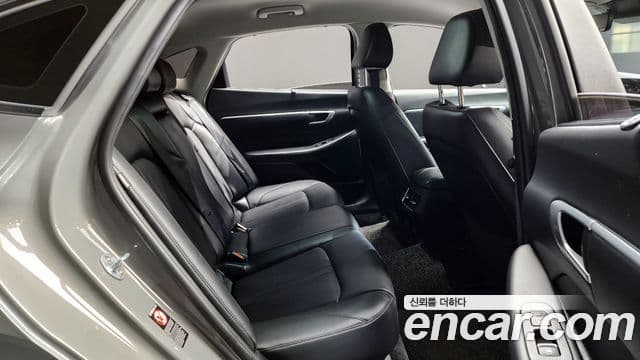 Hyundai Sonata (DN8) Premium Family, 2021 12