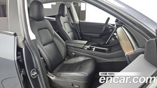 Tesla модель Y performance AWD, 2022 10