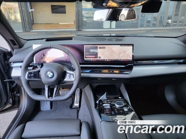BMW 5시리즈 (G60) 520i M Sport, 2026 4