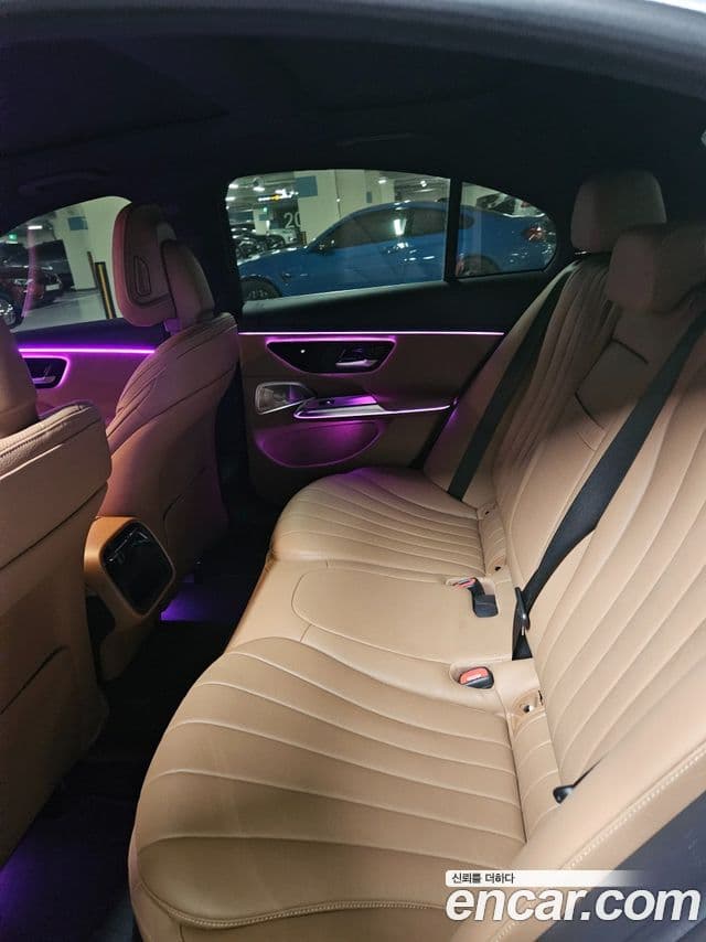 Mercedes-Benz E-класс W214 Exclusive, 2024 12