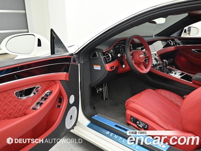Bentley Continental GT 3세대 4.0 GT, 2022 12