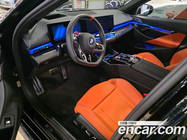 BMW M5 (G90) M5 седан, 2025 6