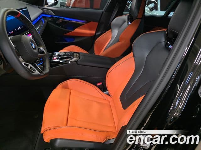 BMW M5 (G90) M5 седан, 2025 10
