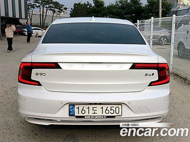 Volvo S90 B6 AWD Inscription, 2022 4