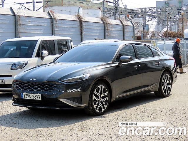 Kia K8 Noblesse, 2022 2