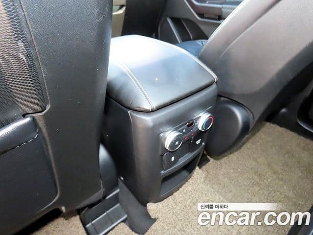 Ford Explorer 6세대 2.3 Limited 4WD, 2020 16