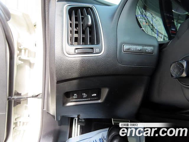 Infiniti Q50 3.5 гибрид Essence, 2016 12