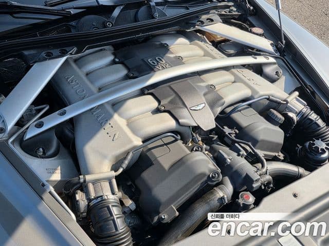 Aston Martin DB9 1세대, 2006 6