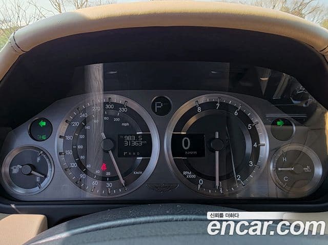 Aston Martin DB9 1세대, 2006 8