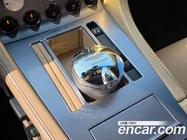 Aston Martin DB9 1세대, 2006 15