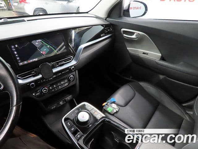Kia Niro Plus Air, 2023 13