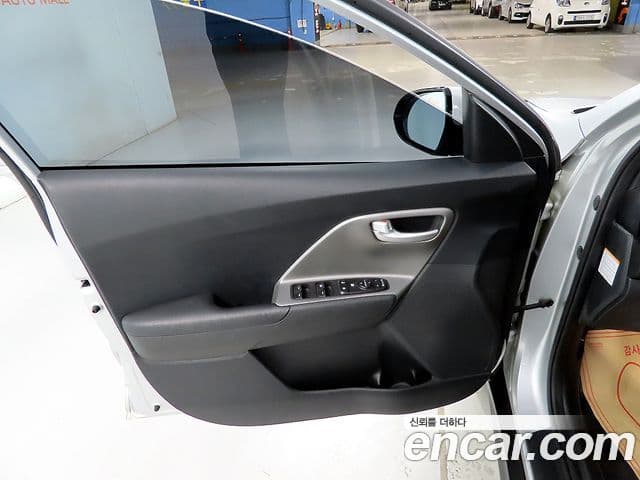 Kia Niro Plus Air, 2023 16