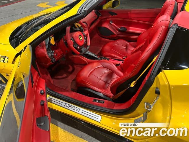 Ferrari 488 스파이더, 2017 9