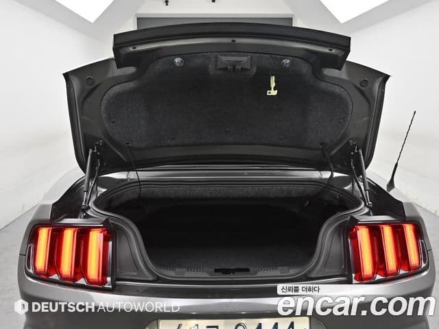 Ford Mustang кабриолет, 2017 18