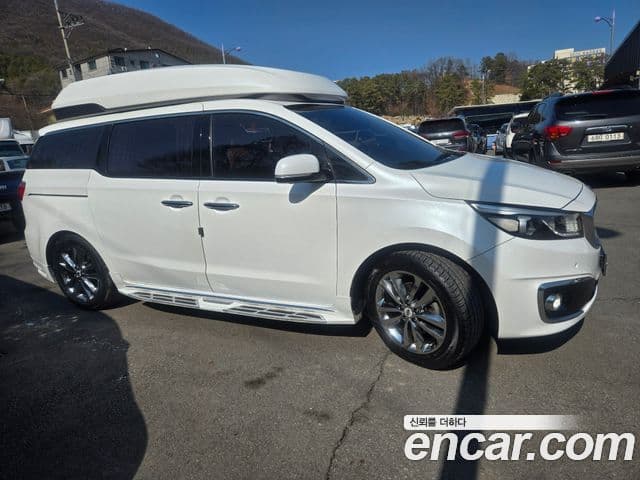 Kia All New Carnival Noblesse, 2016 3