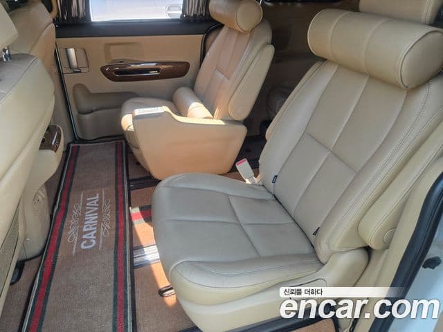 Kia All New Carnival Noblesse, 2016 11