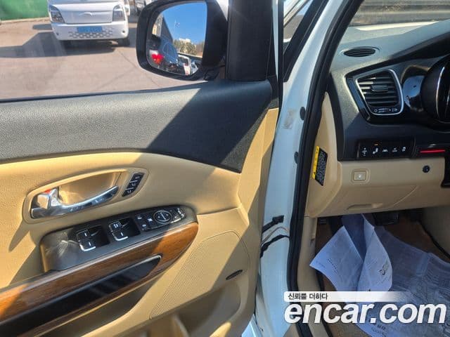 Kia All New Carnival Noblesse, 2016 19