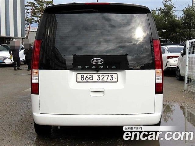 Hyundai Staria Smart, 2022 4