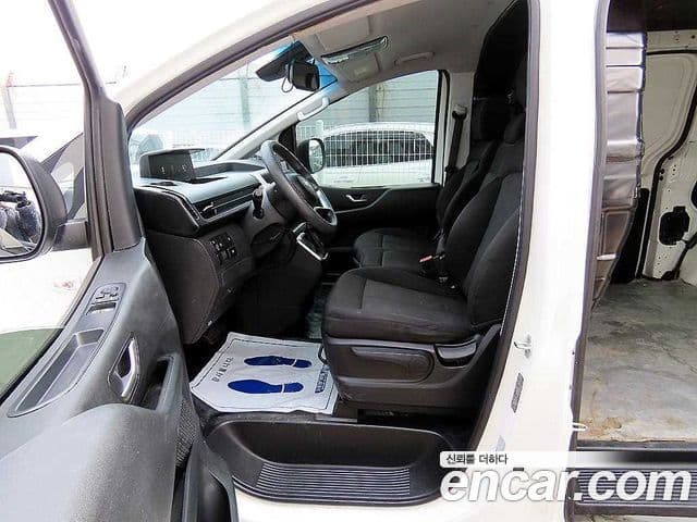 Hyundai Staria Smart, 2022 все фото