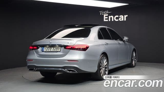 Mercedes-Benz E-класс W213 AMG Line, 2022 2