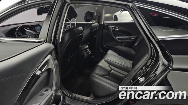 Hyundai Grandeur HG Premium, 2017 12