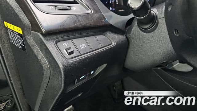 Hyundai Grandeur HG Premium, 2017 18