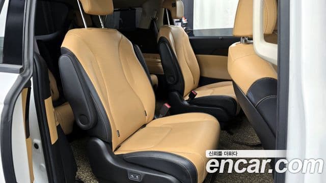 Kia Carnival 4세대 Signature, 2021 12