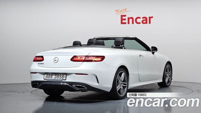 Mercedes-Benz E-класс W213 E220d кабриолет, 2018 2