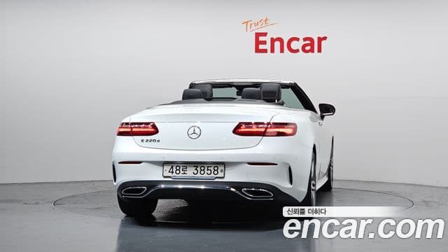 Mercedes-Benz E-класс W213 E220d кабриолет, 2018 4