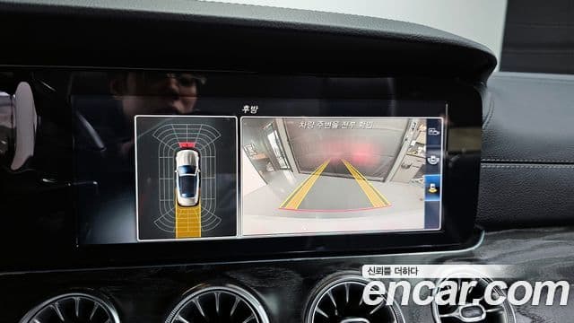 Mercedes-Benz E-класс W213 E220d кабриолет, 2018 14