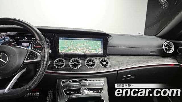 Mercedes-Benz E-класс W213 E220d кабриолет, 2018 15