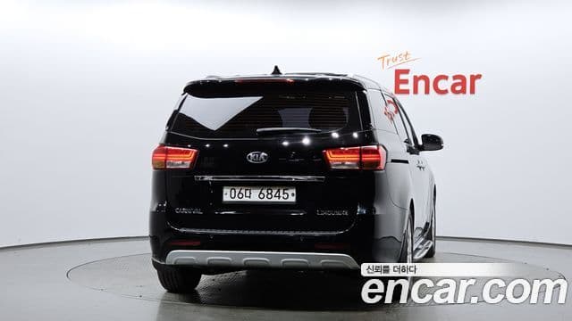 Kia All New Carnival President, 2016 4