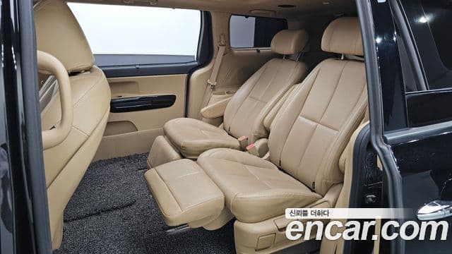 Kia All New Carnival President, 2016 12