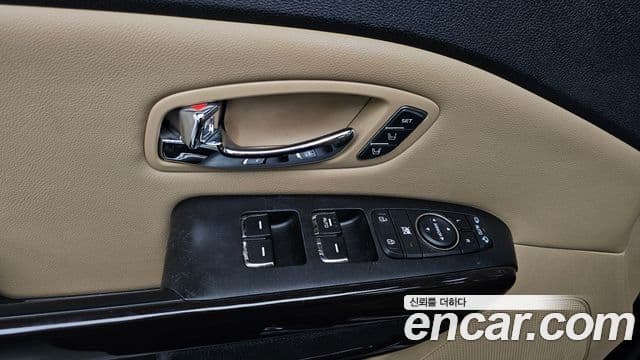 Kia All New Carnival President, 2016 18